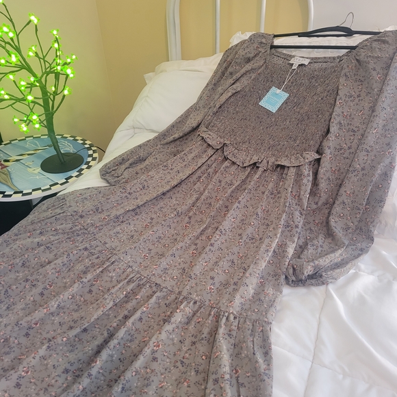 Hayden Multicolor Sage Floral Maxi Dress - Picture 5 of 5